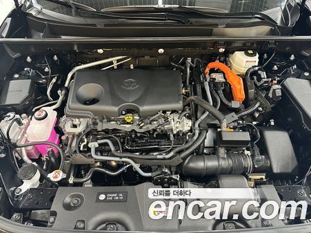Toyota RAV4 2025, фото 6