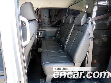 Hyundai Staria 2025, фото 6