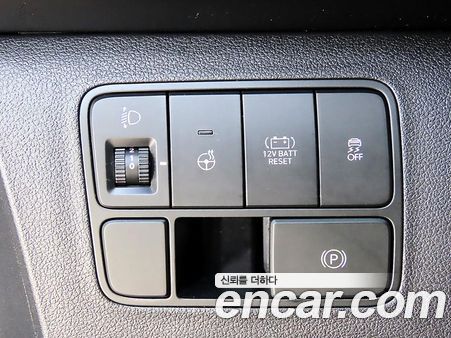 Hyundai Staria 2025, фото 12