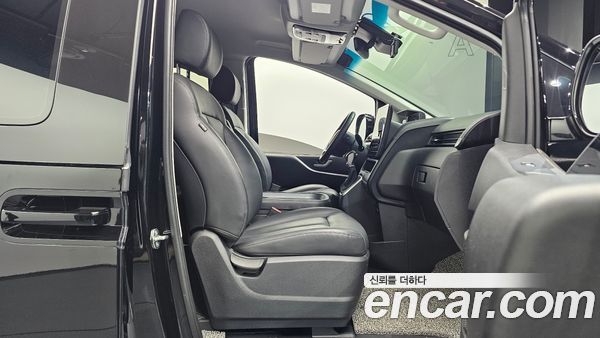 Hyundai Staria 2025, фото 15