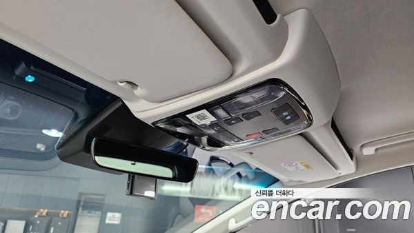 Hyundai Staria 2025, фото 29