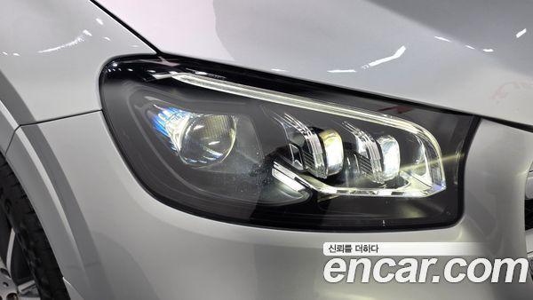 Mercedes-Benz GLS 2021, фото 8