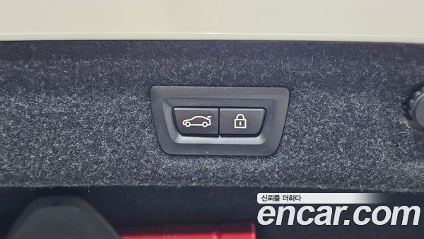 BMW 5 Series 2020, фото 20