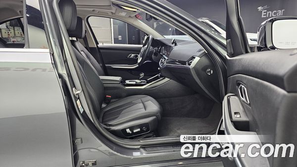 BMW 3 Series 2020, фото 16