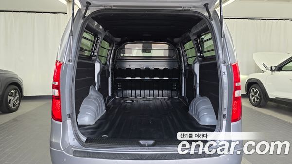 Hyundai Grand Starex 2021, фото 20