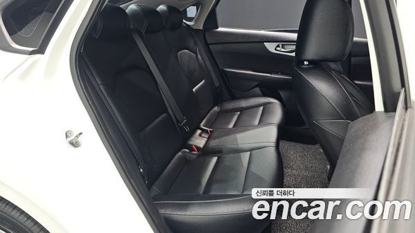 Kia K3 2022, фото 28