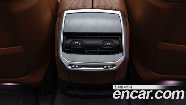 BMW 7 Series 2023, фото 17