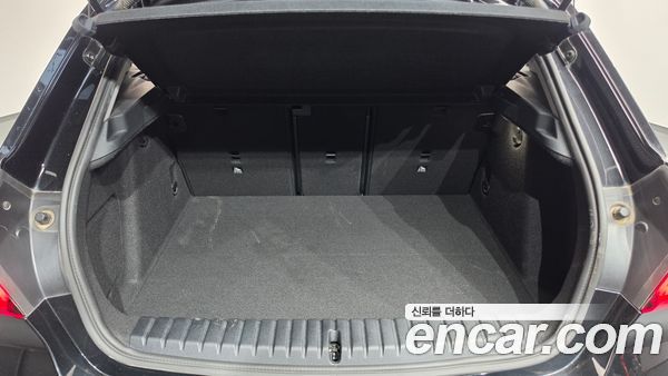 BMW 1 Series 2021, фото 20