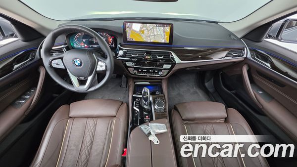 BMW 5 Series 2023, фото 7