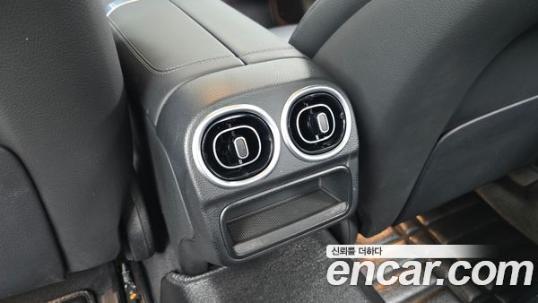 Mercedes-Benz C-Class 2022, фото 31