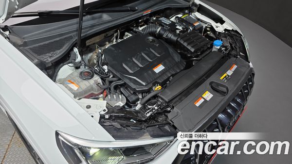 Audi Q3 2023, фото 6