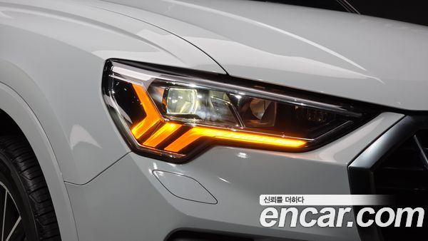 Audi Q3 2023, фото 8