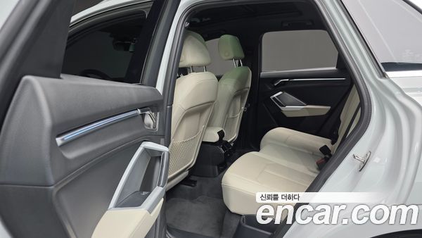 Audi Q3 2023, фото 31