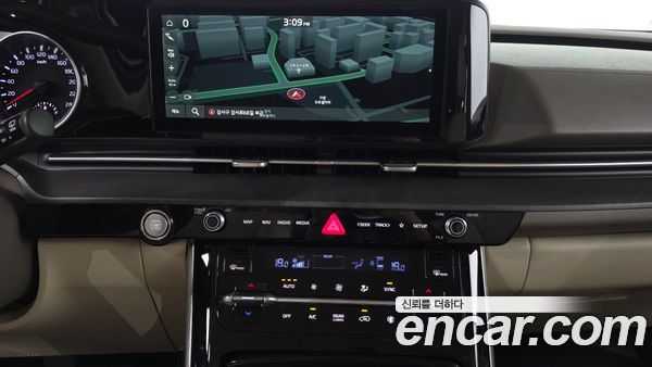 Kia Carnival 2021, фото 19