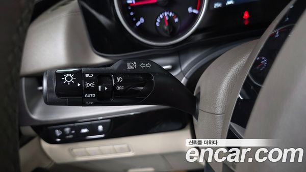 Kia Carnival 2021, фото 28