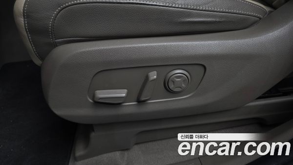 Kia Carnival 2021, фото 31