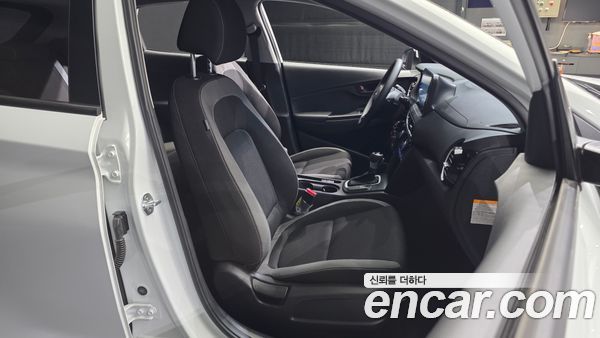 Hyundai Kona 2020, фото 16