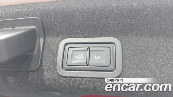 Audi A6 2020, фото 31