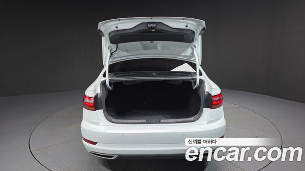 Volkswagen Jetta 2021, фото 20