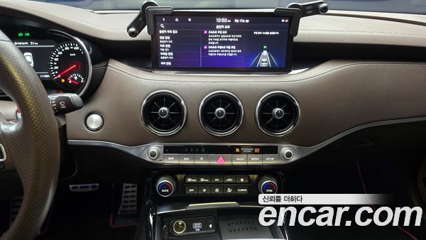 Kia Stinger 2021, фото 20
