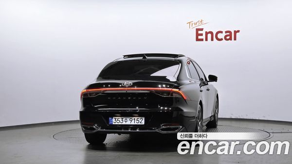 Hyundai Grandeur 2022, фото 4