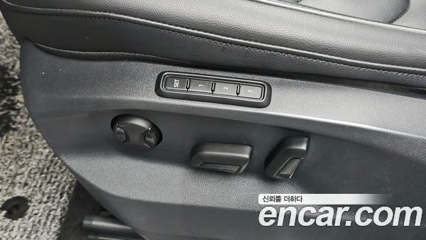 Volkswagen Tiguan 2023, фото 25