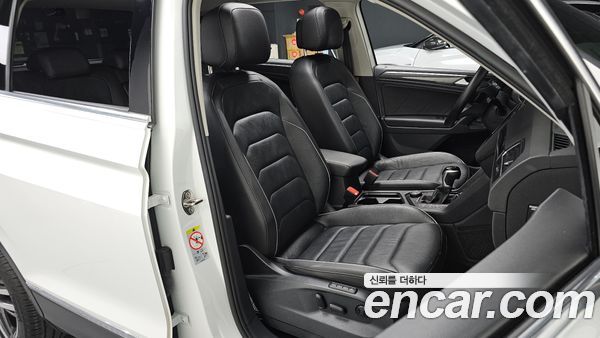 Volkswagen Tiguan 2023, фото 15