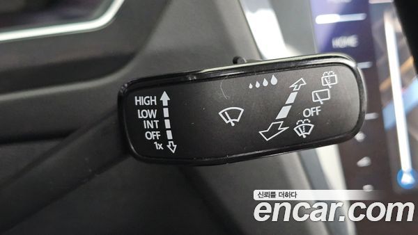 Volkswagen Tiguan 2023, фото 32