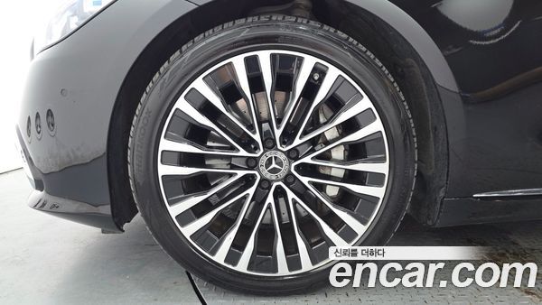 Mercedes-Benz S-Class 2022, фото 5