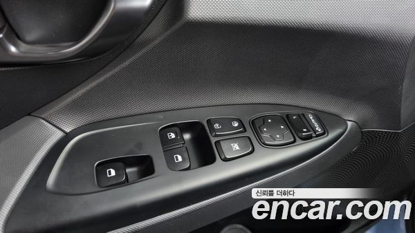 Hyundai Veloster 2022, фото 14