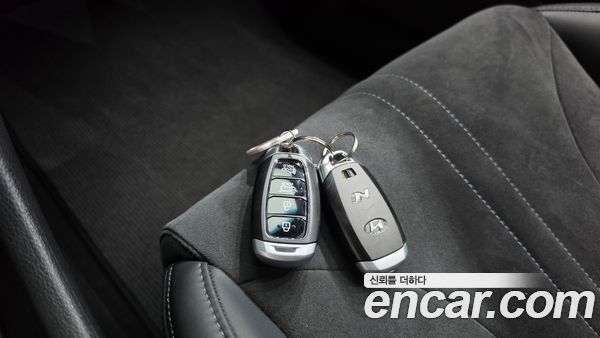 Hyundai Veloster 2022, фото 17