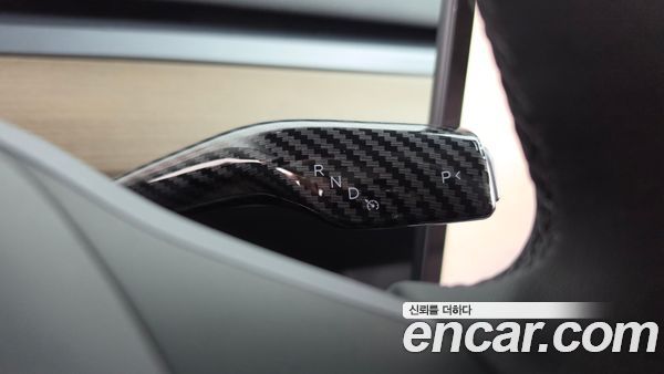 Tesla Model Y 2024, фото 12