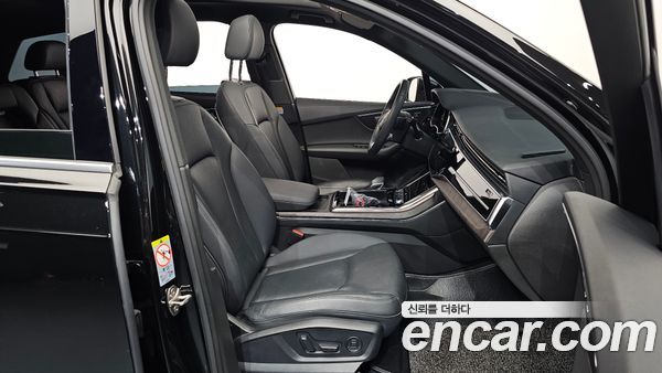 Audi Q7 2022, фото 16
