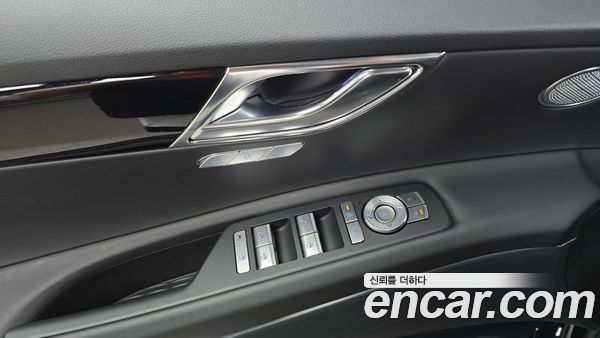 Genesis GV80 2025, фото 24