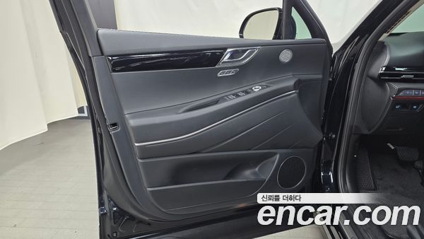 Genesis GV80 2025, фото 14