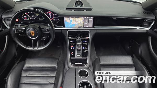 Porsche Panamera 2021, фото 7