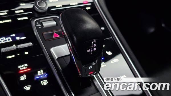 Porsche Panamera 2021, фото 9