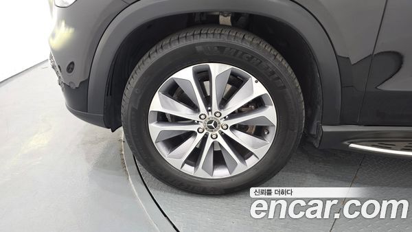 Mercedes-Benz GLE 2023, фото 5