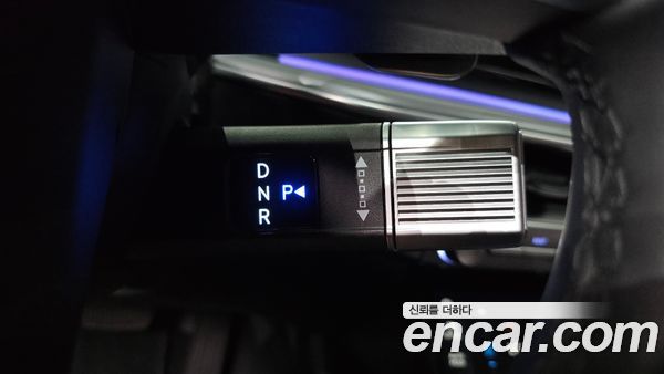 Hyundai Grandeur 2023, фото 9