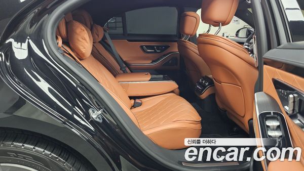 Mercedes-Benz S-Class 2023, фото 15