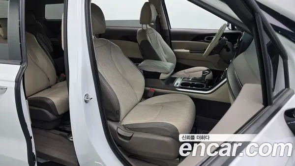 Kia Carnival 2023, фото 16
