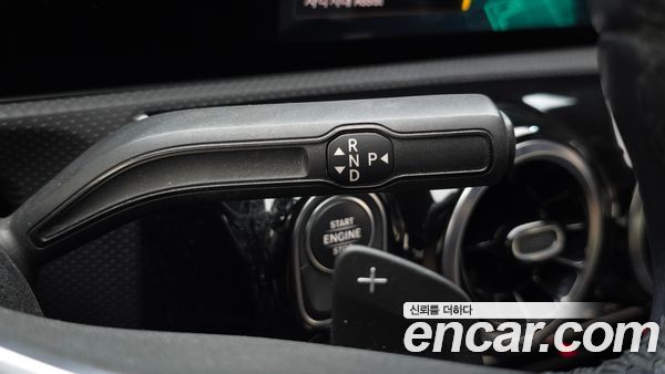 Mercedes-Benz A-Class 2021, фото 9