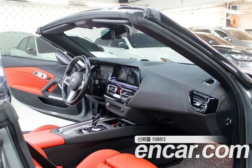 BMW Z4 2023, фото 10
