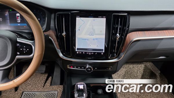Volvo S60 2023, фото 14