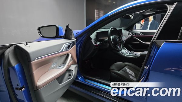 BMW i4 2024, фото 13