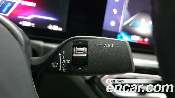 BMW i4 2024, фото 26