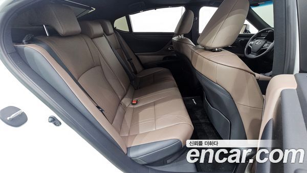 Lexus ES 2026, фото 17