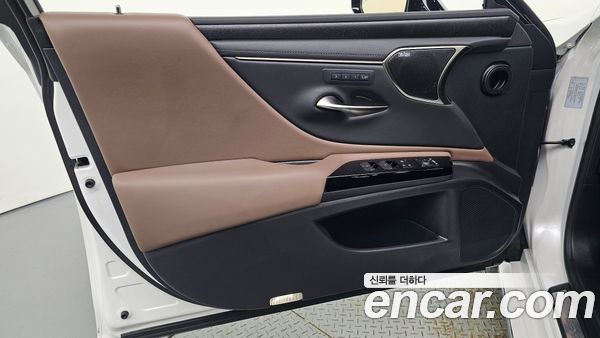 Lexus ES 2026, фото 14