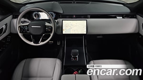 Land Rover Range Rover Velar 2026, фото 9