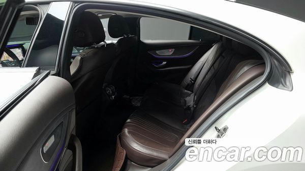 Mercedes-Benz CLS 2020, фото 16
